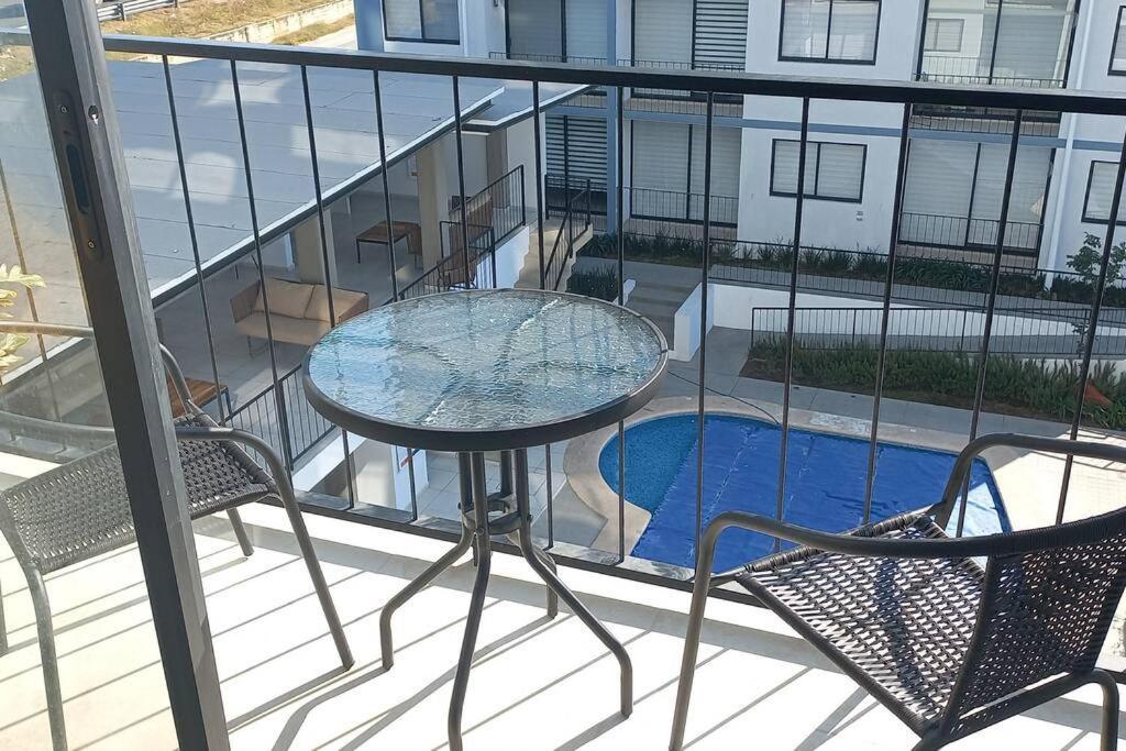 Confortable Depto Con Alberca Zapopan Zewnętrze zdjęcie